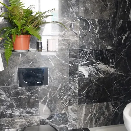 Apartment Luckey Homes - Rue De Montmorency *